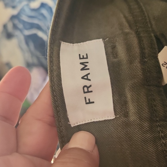 FRAME Cinched High Rise Short - Picture 5 of 7